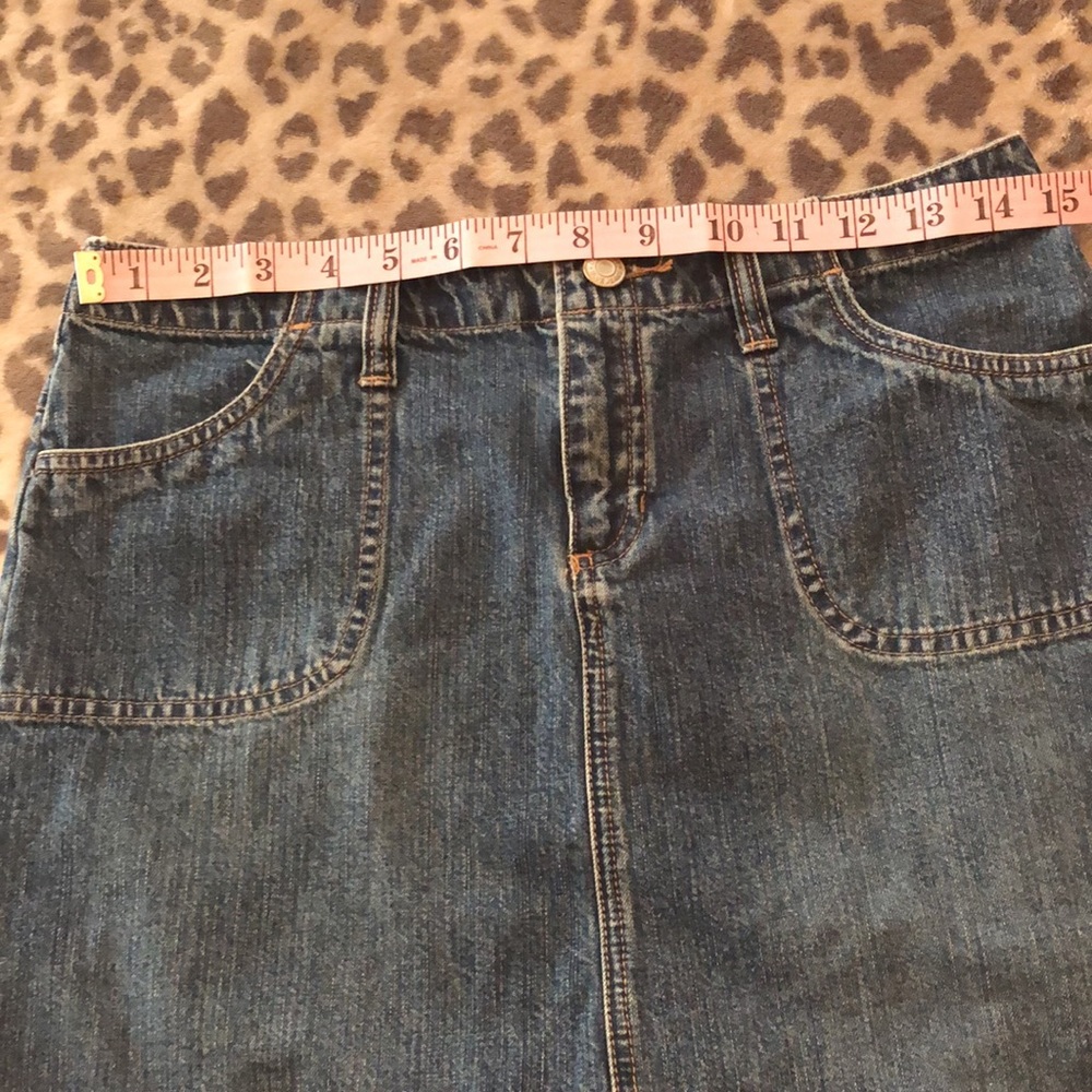 2003 Y2K  Old Navy Blue Denim Jean Skirt Size 4 Women’s - Picture 8 of 11